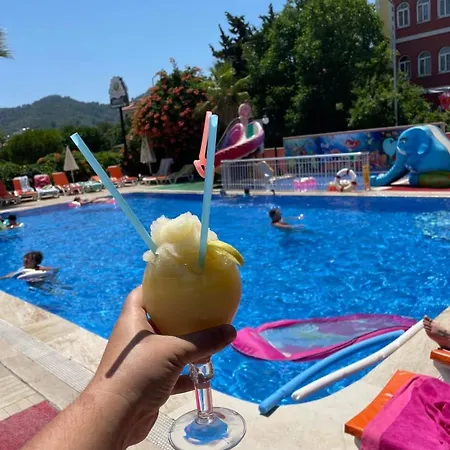 Aparthotel Sun *